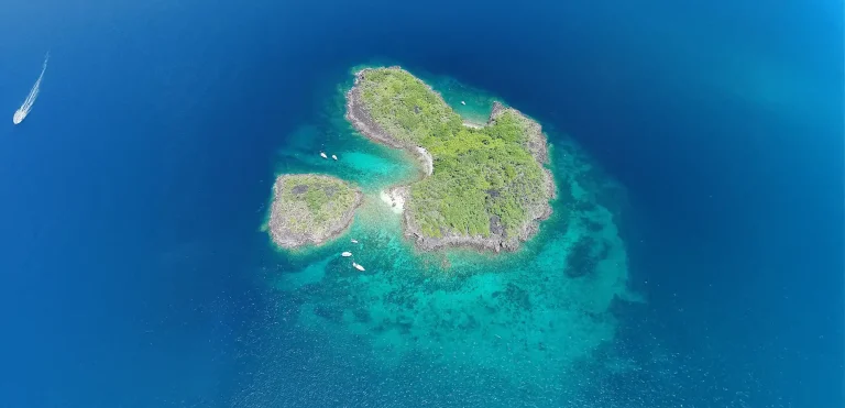 Réserve Cousteau, les ilets pigeon - Spot de snorkeling - Guadeloupe